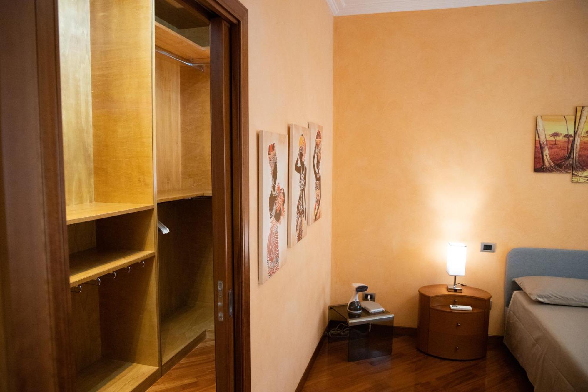 Holiday House Sabina Naples Exterior photo